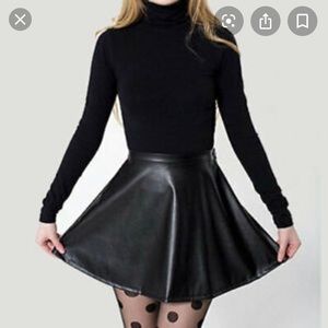 American Apparel vegan leather circle skirt M